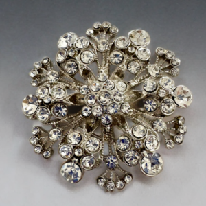 Vintage Rhinestone Star Brooch, Collectible Jewelry, Rhinestone Jewelry